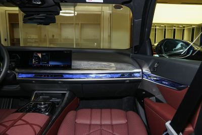 2023款 740Li 尊享型 豪华套装-内饰-图片-有驾