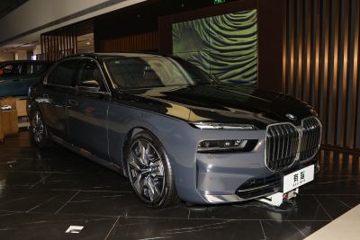 2023款 740Li 尊享型 豪华套装-外观-图片-有驾