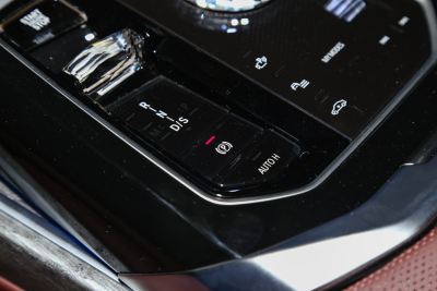 2023款 740Li 尊享型 豪华套装-内饰-图片-有驾