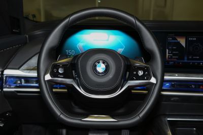 2023款 740Li 尊享型 豪华套装-内饰-图片-有驾