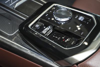 2023款 740Li 尊享型 豪华套装-内饰-图片-有驾
