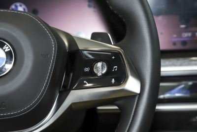 2023款 740Li 尊享型 豪华套装-内饰-图片-有驾