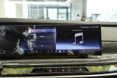 2023款 740Li 尊享型 豪华套装-内饰-图片-有驾