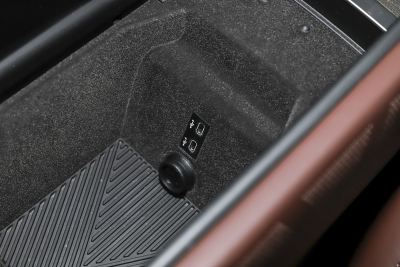 2023款 740Li 尊享型 豪华套装-内饰-图片-有驾