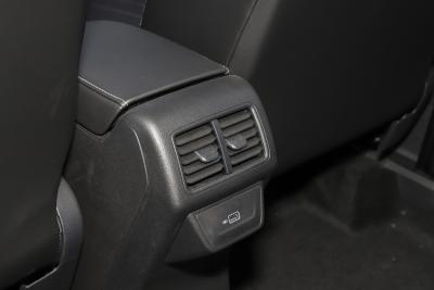 2024款 280TSI 自动旗舰版-空间-图片-有驾