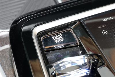2023款 740Li 领先型 豪华套装-内饰-图片-有驾