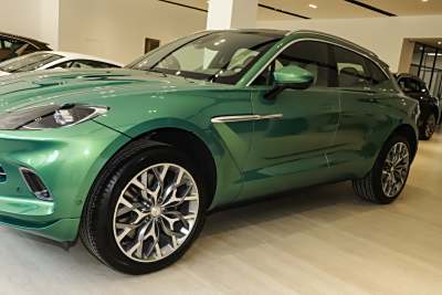 2024款 4.0T V8-外观-图片-有驾
