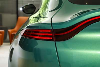 2024款 4.0T V8-外观-图片-有驾
