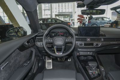 2023款  RS 5 2.9T Sportback 暗金版-内饰-图片-有驾