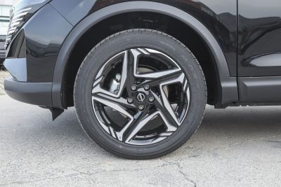2025款 改款 荣誉 2.0L CVT XV+领先版-外观-图片-有驾