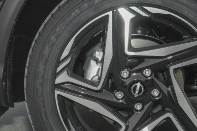 2025款 改款 荣誉 2.0L CVT XV+领先版-外观-图片-有驾