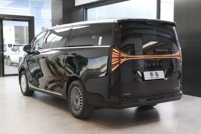 2025款 650km旗舰版四驱-外观-图片-有驾