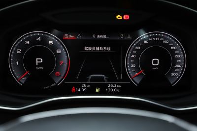 2025款 Avant 先锋派 45 TFSI 臻选动感型-内饰-图片-有驾