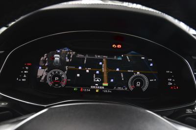 2025款 Avant 先锋派 45 TFSI 臻选动感型-内饰-图片-有驾