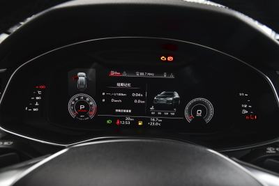 2025款 Avant 先锋派 45 TFSI 臻选动感型-内饰-图片-有驾