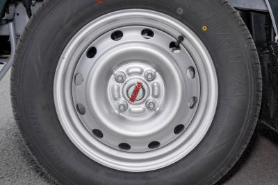 2025款 1.5L 冠军版客车 5/6/7座 中央空调 对开门-外观-图片-有驾