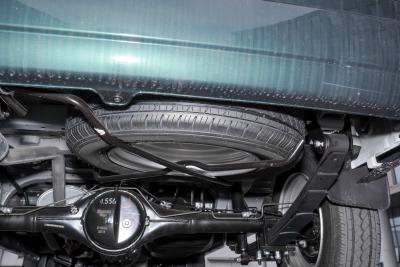 2025款 1.5L 冠军版客车 5/6/7座 中央空调 对开门-外观-图片-有驾