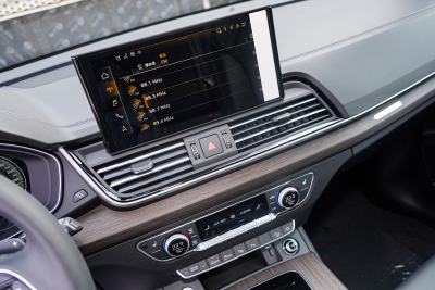 2025款 quattro 45周年典藏版 45 TFSI 臻选动感型-内饰-图片-有驾
