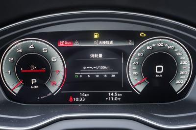 2025款 quattro 45周年典藏版 45 TFSI 臻选动感型-内饰-图片-有驾