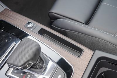 2025款 quattro 45周年典藏版 45 TFSI 臻选动感型-内饰-图片-有驾
