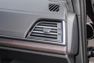 2025款 quattro 45周年典藏版 45 TFSI 臻选动感型-内饰-图片-有驾