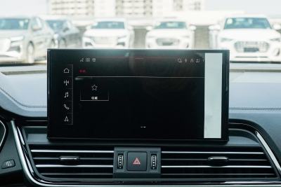 2025款 quattro 45周年典藏版 45 TFSI 臻选动感型-内饰-图片-有驾