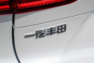 2024款 双擎 2.5L CVT两驱豪华版-外观-图片-有驾