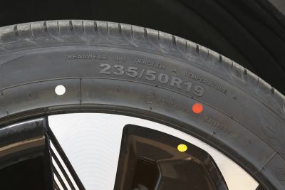 2025款 EV 智驾版 520km 尊贵型-外观-图片-有驾