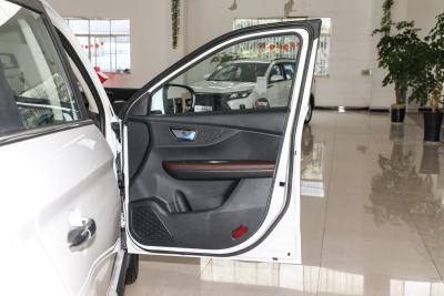 2023款 2.0L 手动基本型-内饰-图片-有驾 2023款 2.0L 手动基本型-内饰-图片-有驾