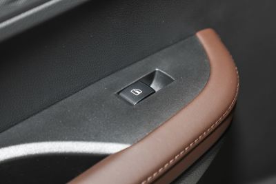 2023款 2.0L 手动基本型-内饰-图片-有驾 2023款 2.0L 手动基本型-内饰-图片-有驾