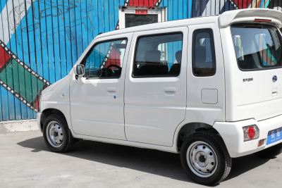 2020款 EC100 舒适型-外观-图片-有驾