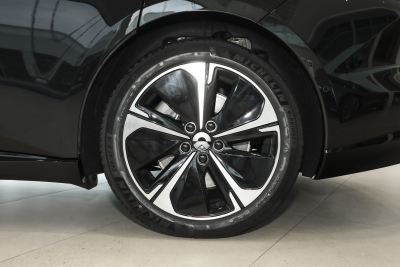 2025款 75kWh Touring-外观-图片-有驾