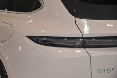 2025款 75kWh Touring-外观-图片-有驾