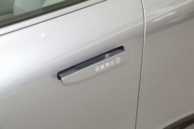 2025款 75kWh Touring-外观-图片-有驾