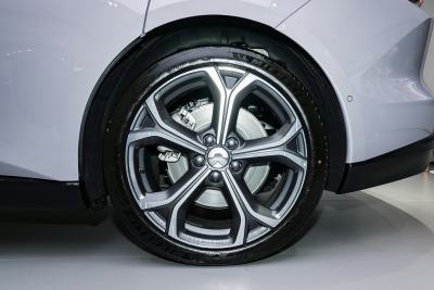 2025款 75kWh Touring-外观-图片-有驾