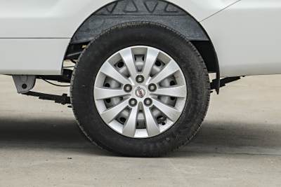 2024款 1.5L 客车工程狮5/6/7座-外观-图片-有驾