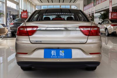 2020款 1.5L CVT尊贵型-外观-图片-有驾