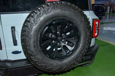 2025款 2.3T 怪兽SV7 荒野版-外观-图片-有驾