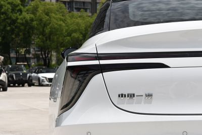 2025款 2.0T 致远版-外观-图片-有驾