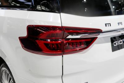 2025款 改款 MAX 2.0T 自动豪华版 汽油 7座-外观-图片-有驾