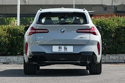 2025款 xDrive30L 尊享型 M运动曜夜套装-外观-图片-有驾