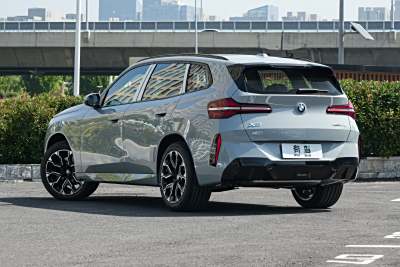 2025款 xDrive30L 尊享型 M运动曜夜套装-外观-图片-有驾