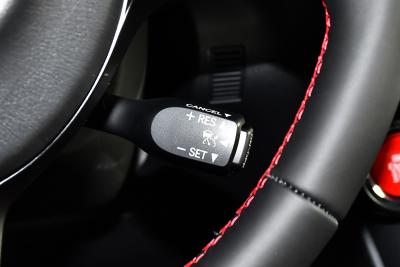 2025款 2.4L 手动版EyeSight STI Sport-内饰-图片-有驾