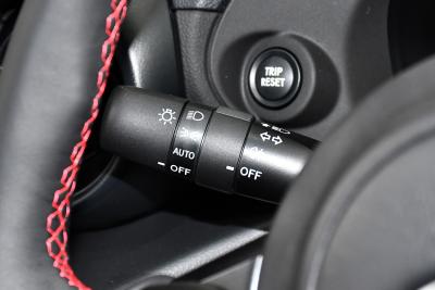 2025款 2.4L 手动版EyeSight STI Sport-内饰-图片-有驾