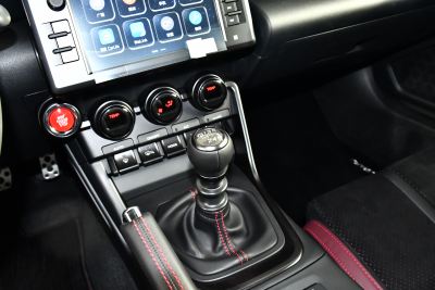 2025款 2.4L 手动版EyeSight STI Sport-内饰-图片-有驾