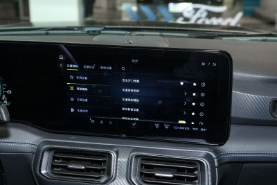 2024款 5.0L V8 Dark Horse-内饰-图片-有驾