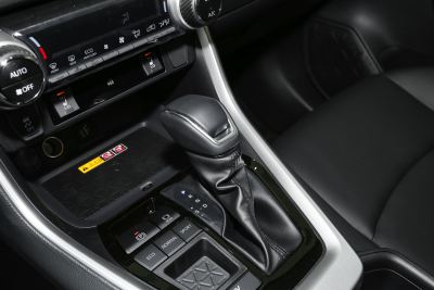 2024款 双擎 2.5L E-CVT两驱精英Plus版-内饰-图片-有驾