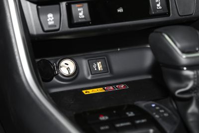 2024款 双擎 2.5L E-CVT两驱精英Plus版-内饰-图片-有驾