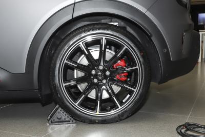 2025款 BRABUS 超能版-外观-图片-有驾