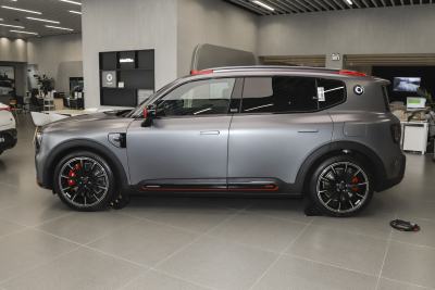 2025款 BRABUS 超能版-外观-图片-有驾